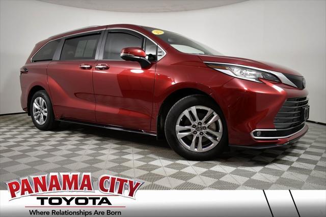 used 2023 Toyota Sienna car, priced at $52,462