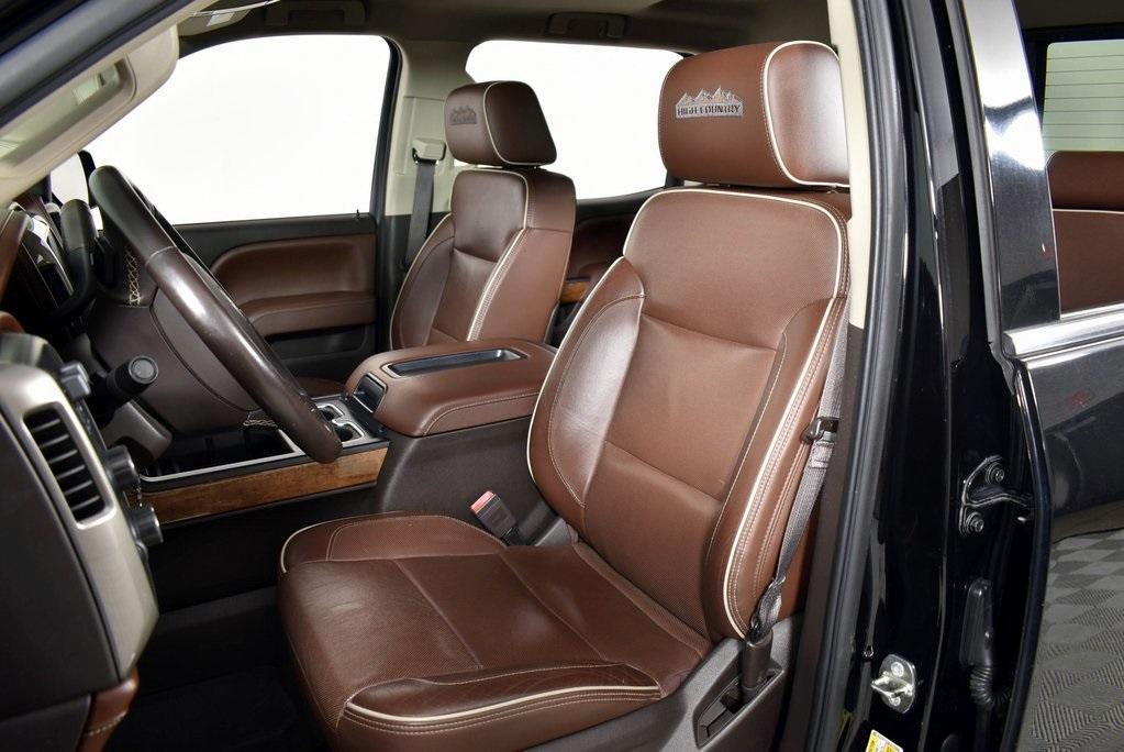 used 2015 Chevrolet Silverado 1500 car, priced at $22,317