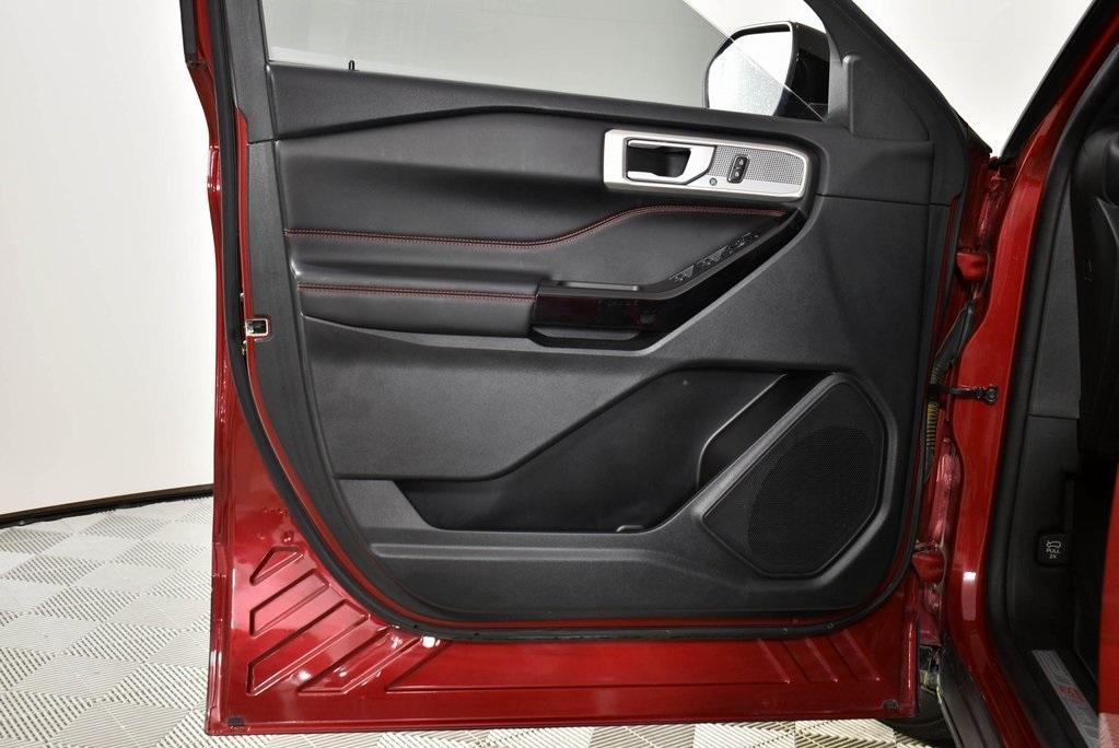 used 2023 Ford Explorer car, priced at $38,977