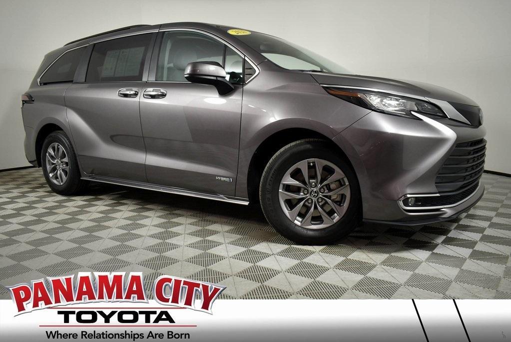 used 2021 Toyota Sienna car, priced at $40,562