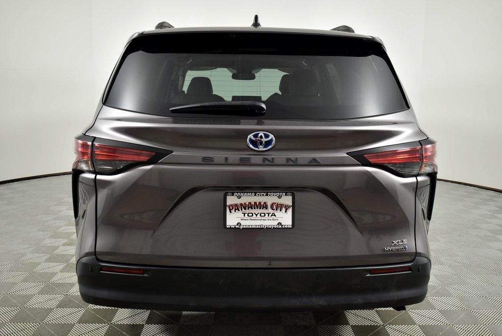 used 2021 Toyota Sienna car, priced at $39,998