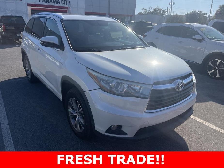 used 2015 Toyota Highlander car, priced at $15,889