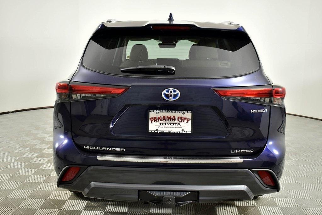 used 2021 Toyota Highlander Hybrid car, priced at $35,943