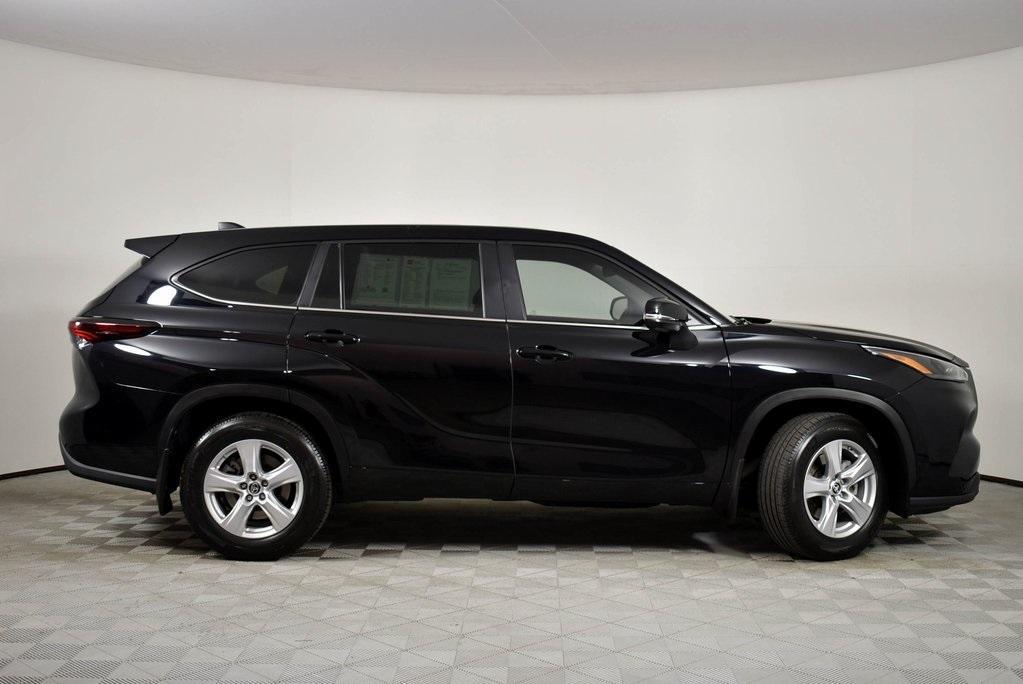 used 2024 Toyota Highlander car, priced at $35,989