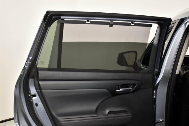 used 2024 Toyota Highlander car, priced at $41,488