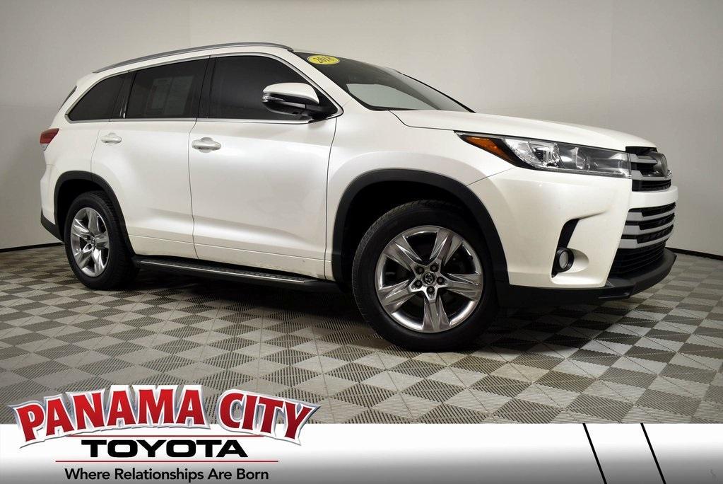 used 2018 Toyota Highlander car, priced at $22,566