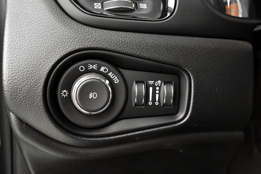 used 2020 Jeep Renegade car, priced at $18,433