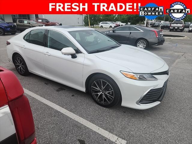 used 2022 Toyota Camry Hybrid car, priced at $31,153