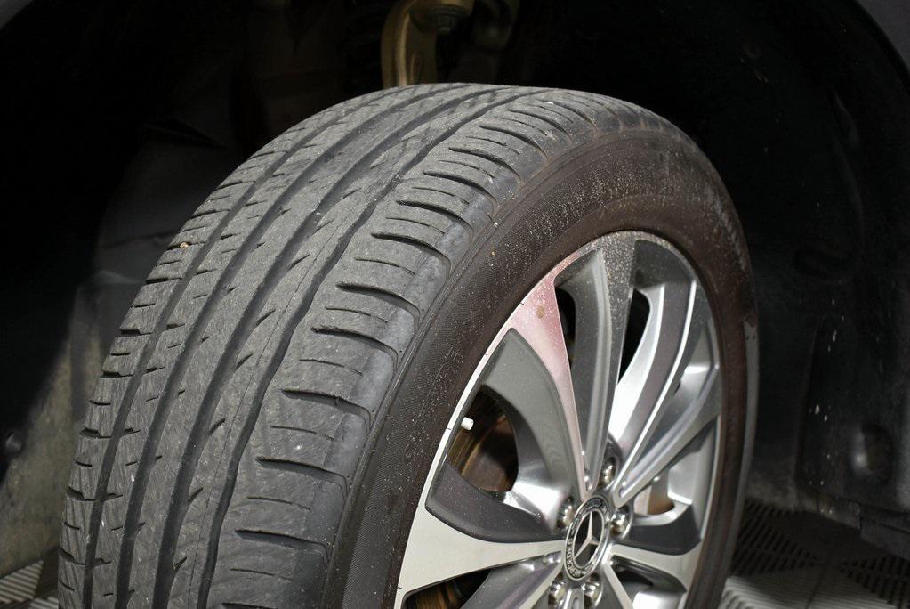 used 2020 Mercedes-Benz GLE 350 car, priced at $34,998