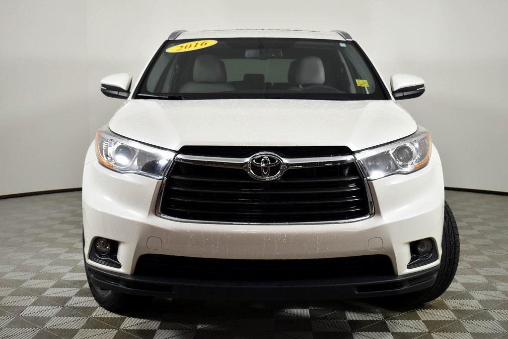 used 2016 Toyota Highlander car, priced at $17,989