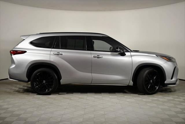 used 2023 Toyota Highlander car, priced at $44,488