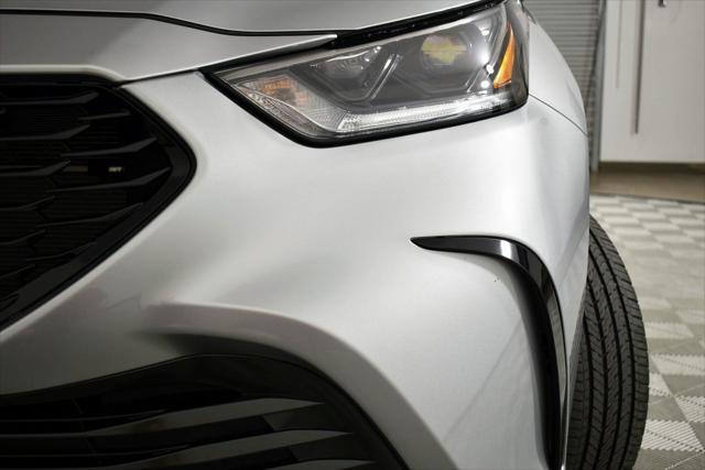used 2023 Toyota Highlander car, priced at $44,488