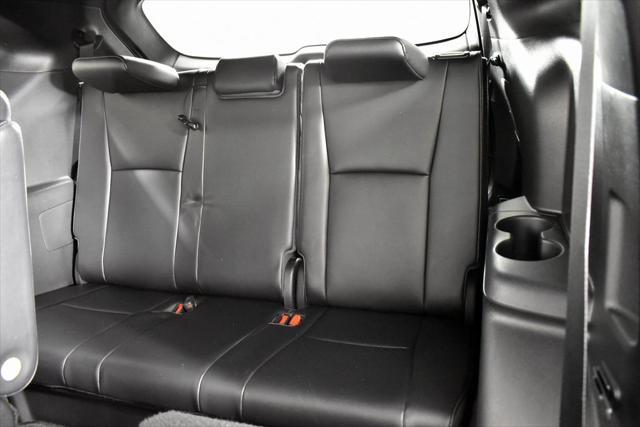used 2023 Toyota Highlander car, priced at $44,488