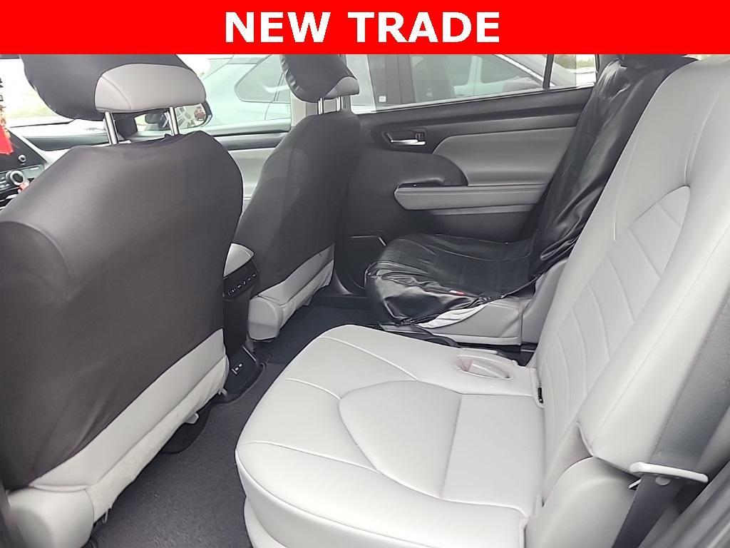 used 2023 Toyota Highlander car, priced at $40,588