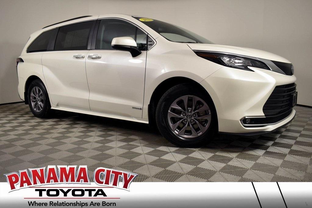 used 2021 Toyota Sienna car, priced at $40,966