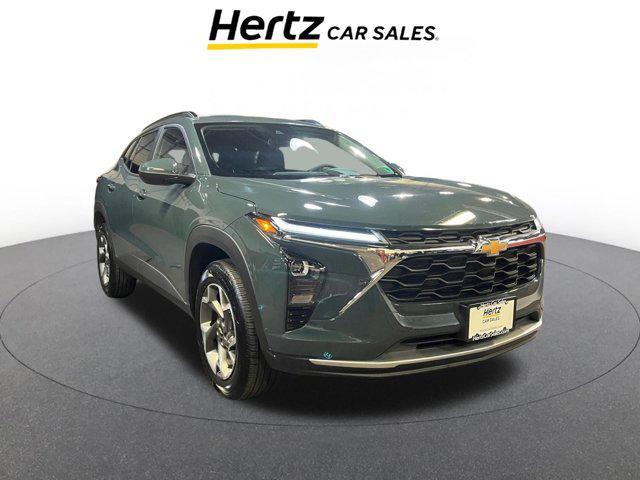 used 2025 Chevrolet Trax car, priced at $20,935
