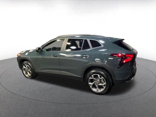 used 2025 Chevrolet Trax car, priced at $20,935