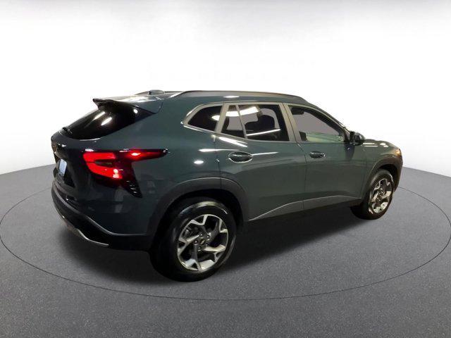 used 2025 Chevrolet Trax car, priced at $20,935