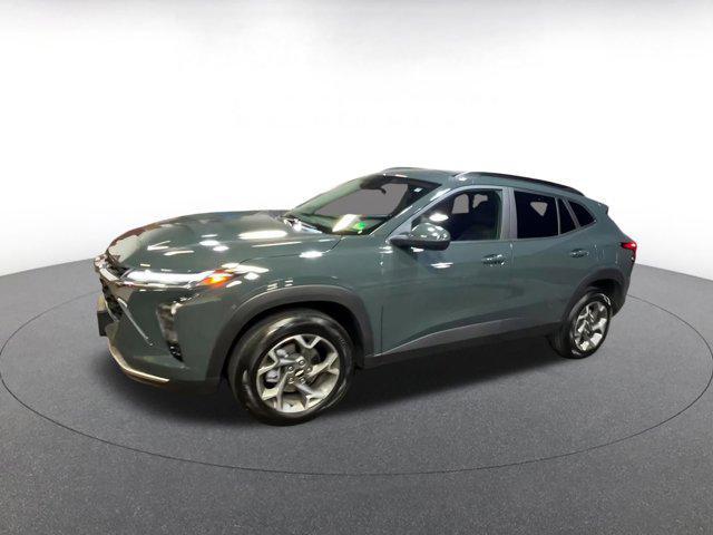 used 2025 Chevrolet Trax car, priced at $20,935