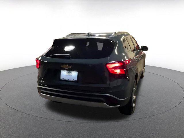 used 2025 Chevrolet Trax car, priced at $20,935