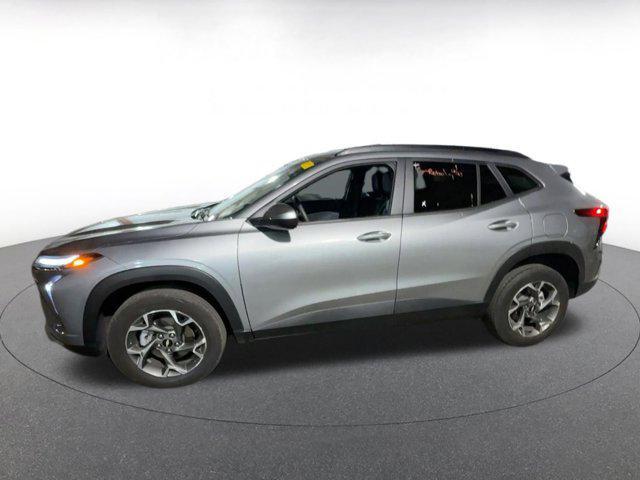 used 2025 Chevrolet Trax car, priced at $20,981