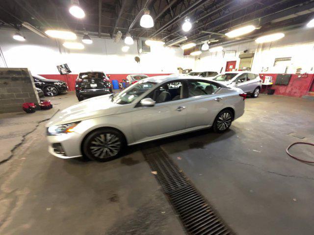 used 2023 Nissan Altima car, priced at $18,592