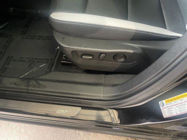 used 2024 Buick Envision car, priced at $27,730