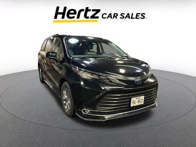 used 2023 Toyota Sienna car, priced at $40,865