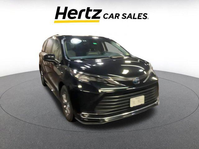 used 2023 Toyota Sienna car, priced at $40,865