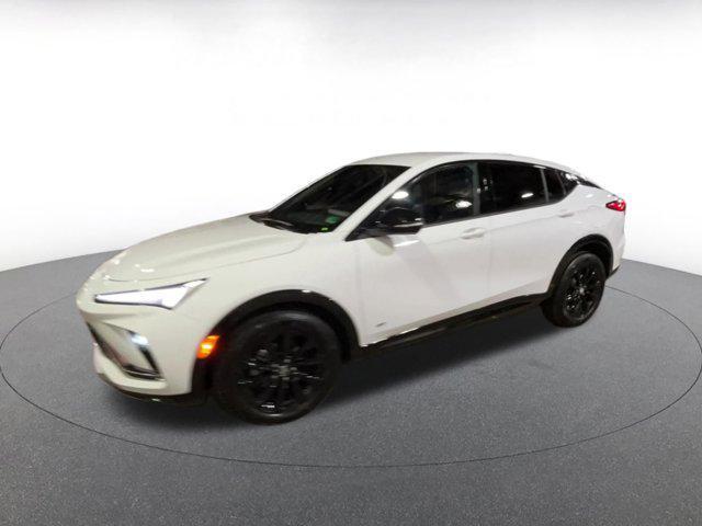 used 2025 Buick Envista car, priced at $24,293