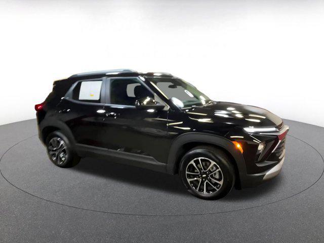 used 2025 Chevrolet TrailBlazer car, priced at $20,460