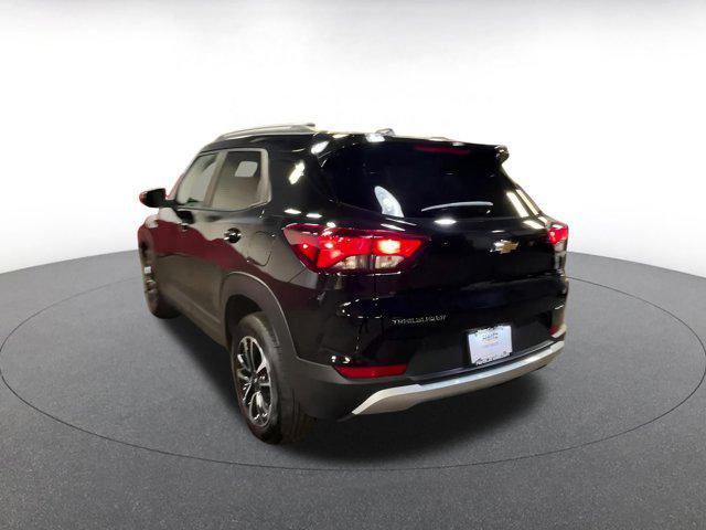 used 2025 Chevrolet TrailBlazer car, priced at $20,460