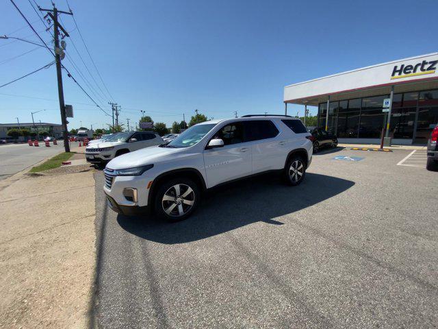 used 2022 Chevrolet Traverse car, priced at $25,740