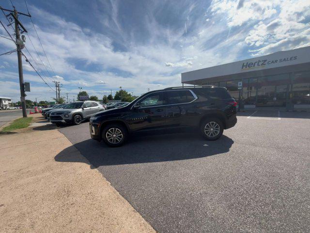 used 2023 Chevrolet Traverse car, priced at $26,327