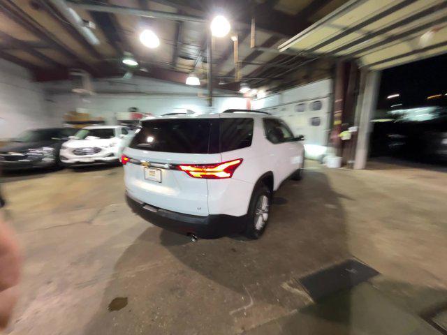 used 2023 Chevrolet Traverse car, priced at $27,127