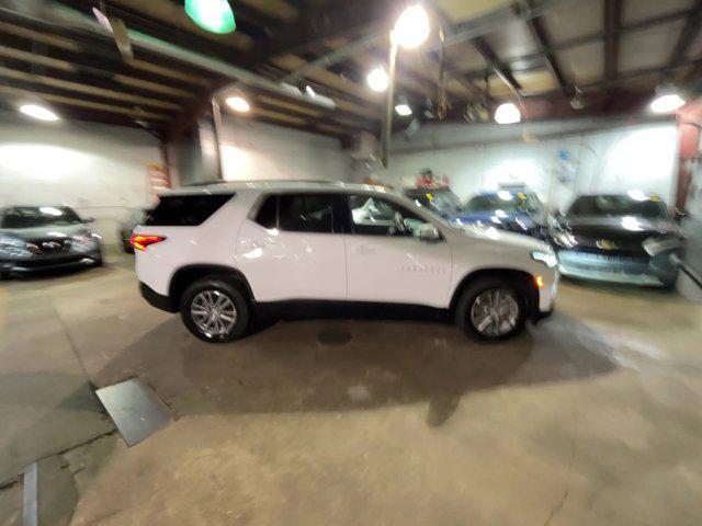 used 2023 Chevrolet Traverse car, priced at $27,127