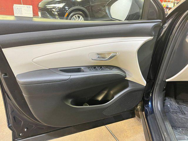 used 2025 Hyundai TUCSON Hybrid car, priced at $26,896