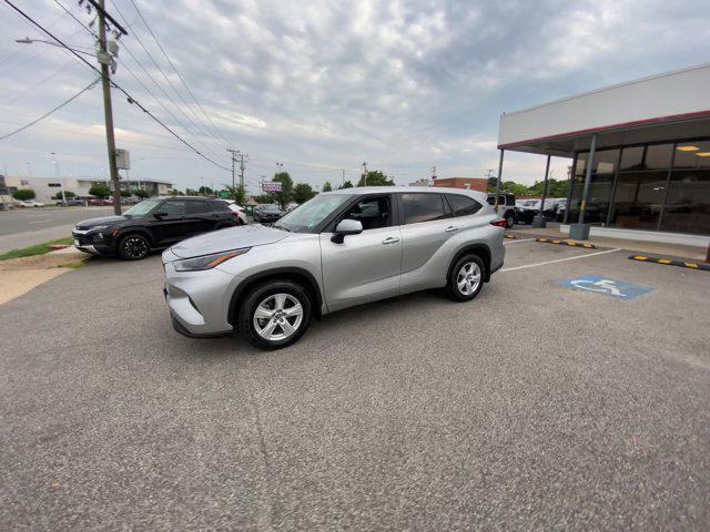 used 2023 Toyota Highlander car, priced at $34,656