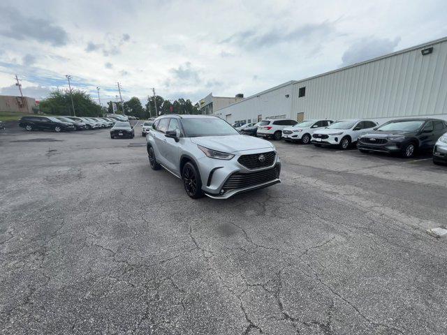 used 2024 Toyota Highlander car, priced at $43,452