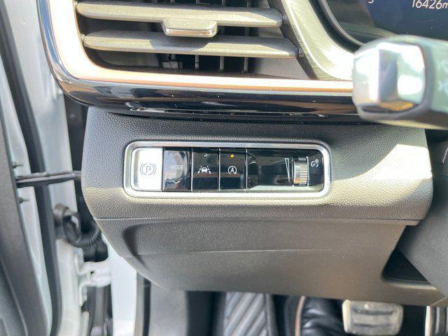 used 2024 Buick Envision car, priced at $31,590
