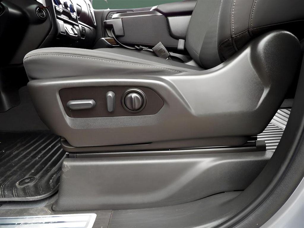 used 2021 Chevrolet Silverado 1500 car, priced at $29,995