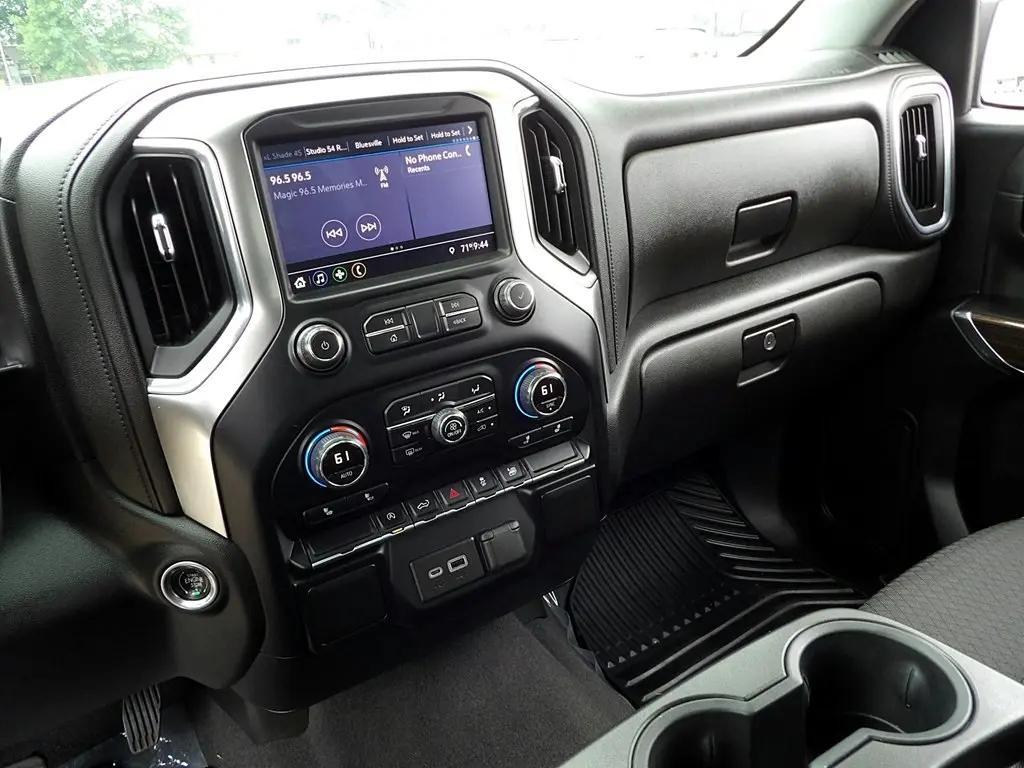 used 2021 Chevrolet Silverado 1500 car, priced at $31,995