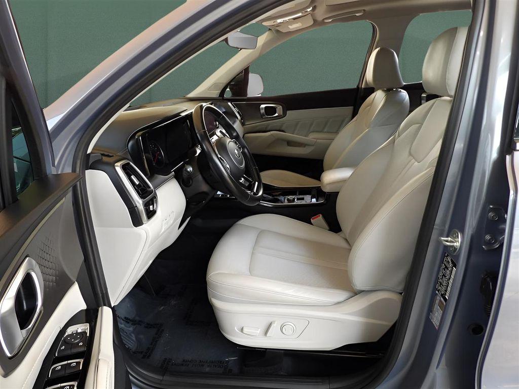 used 2021 Kia Sorento car, priced at $26,995