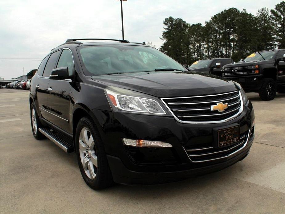 used 2016 Chevrolet Traverse car, priced at $15,995