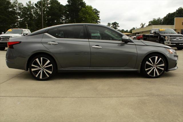 used 2020 Nissan Altima car, priced at $22,900