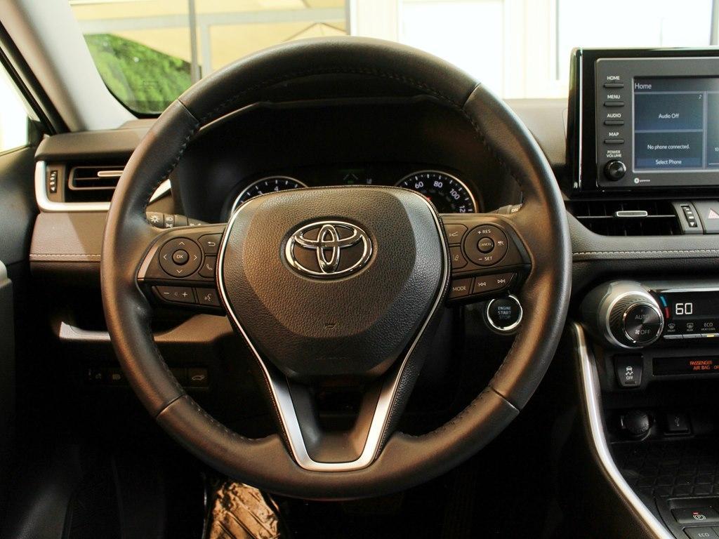 used 2020 Toyota RAV4 car, priced at $27,995