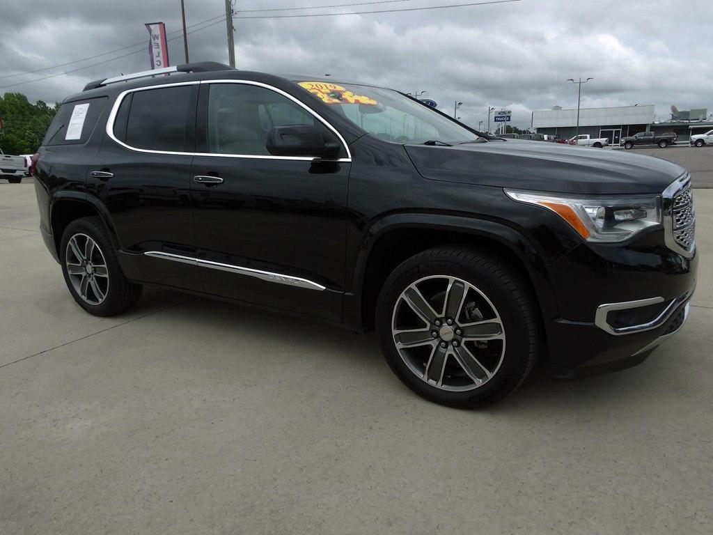 used 2019 GMC Acadia car, priced at $26,900