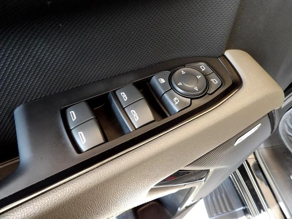 used 2022 Chevrolet Silverado 1500 car, priced at $48,995