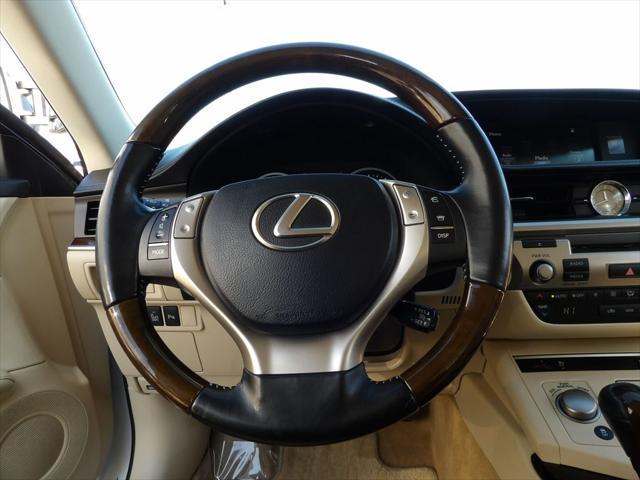 used 2015 Lexus ES 350 car, priced at $16,995