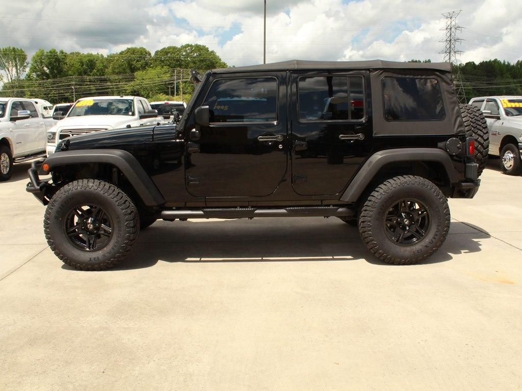 used 2016 Jeep Wrangler Unlimited car, priced at $25,995